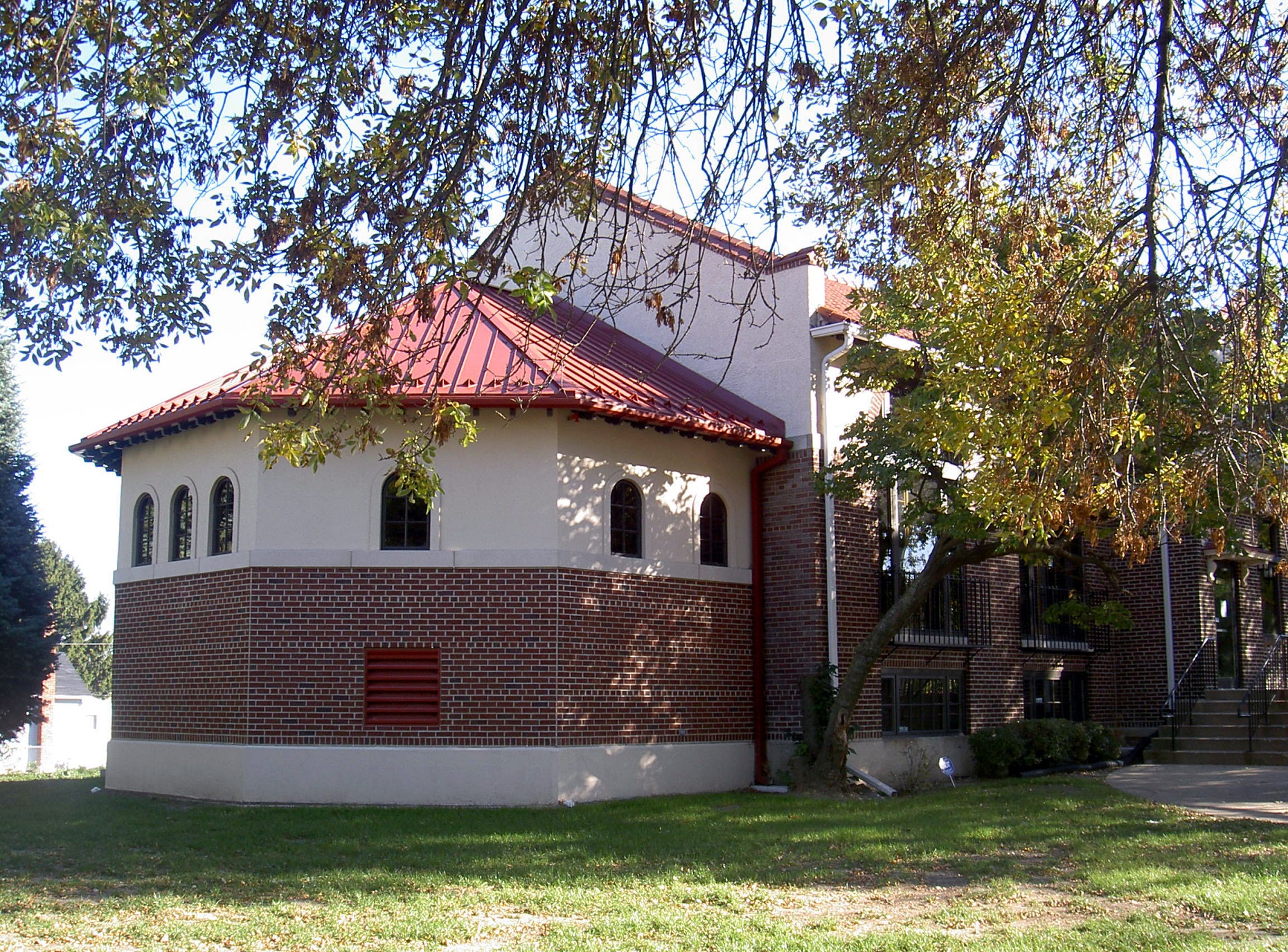 MontagueLibrary2.JPG